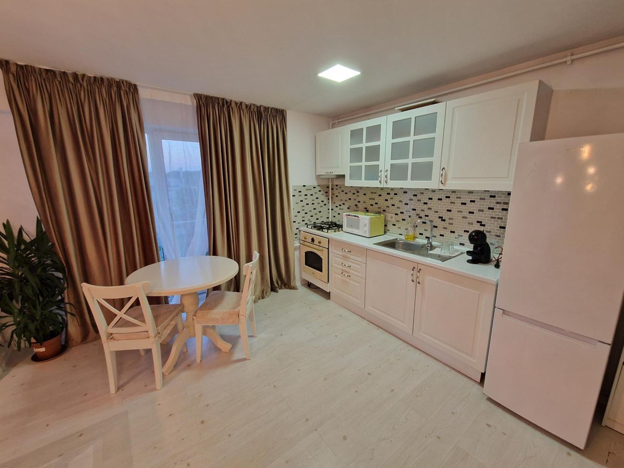 Wizz Pilot Residence Otopeni Kültér fotó